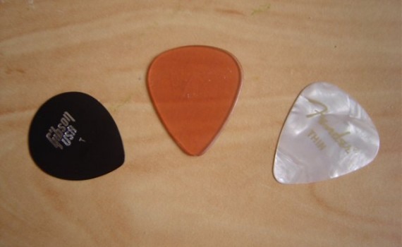 Guitar pick made out of CDs
