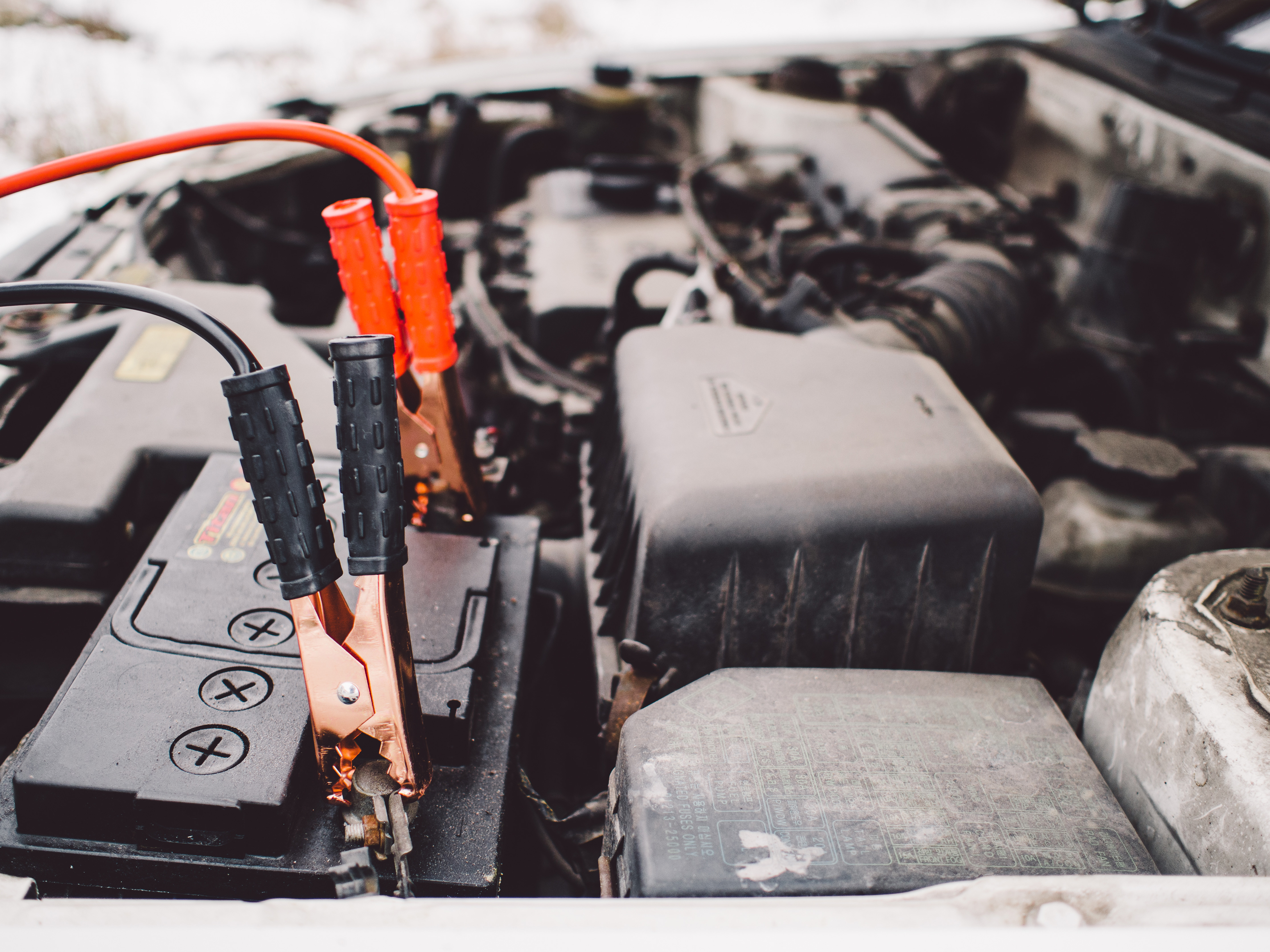 car-battery-jumpstart