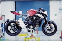 2016 MV Agusta Brutale 800 Video Leaked